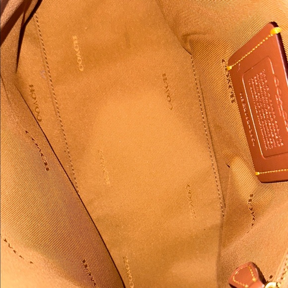 Black and Gold Crossbody Bag with Adjustable Strap and Gold Hardware - Picture 10 of 16